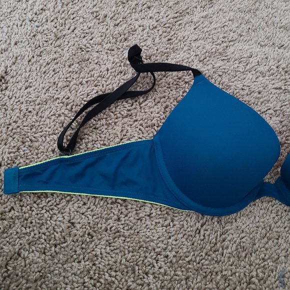 Victoria's Secret Padded Multiway Bras (2) - Picture 15 of 15